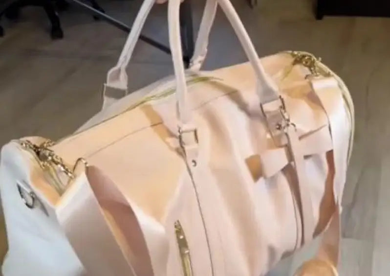 Finally a bag that fits EVERYTHING I want to pack!