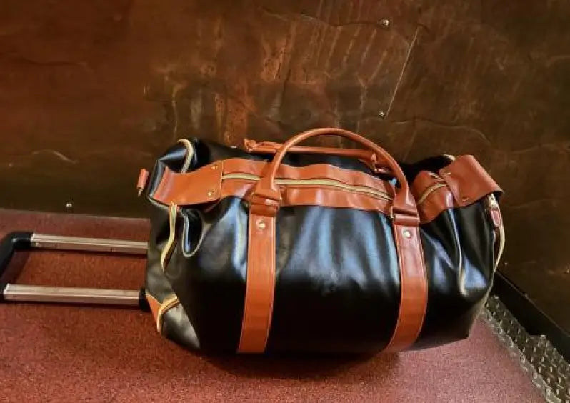 The wheels on this bag have changed travelling forever 😳